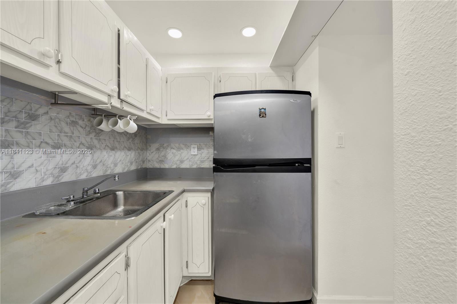 1000 West Ave #BS101, Miami Beach, Florida image 17