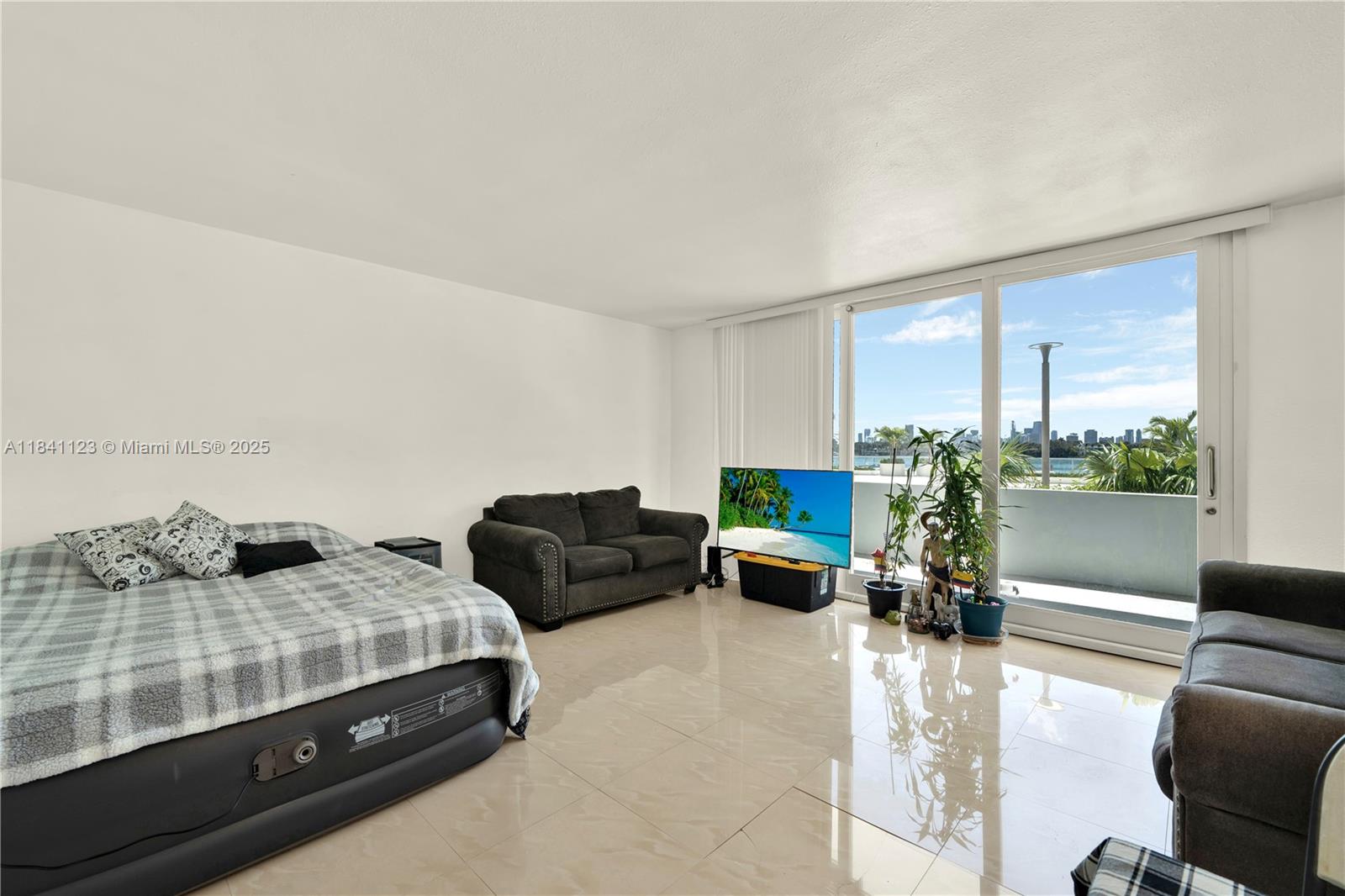 1000 West Ave #BS101, Miami Beach, Florida image 9