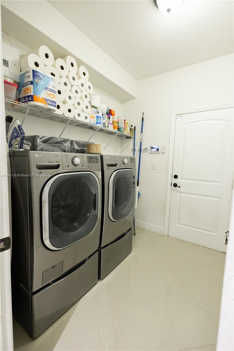2133 NW 14th Pl, Homestead, Florida image 13