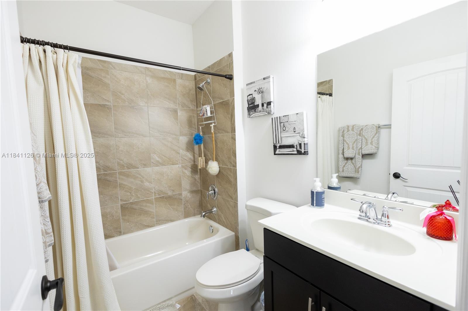 2133 NW 14th Pl, Homestead, Florida image 15