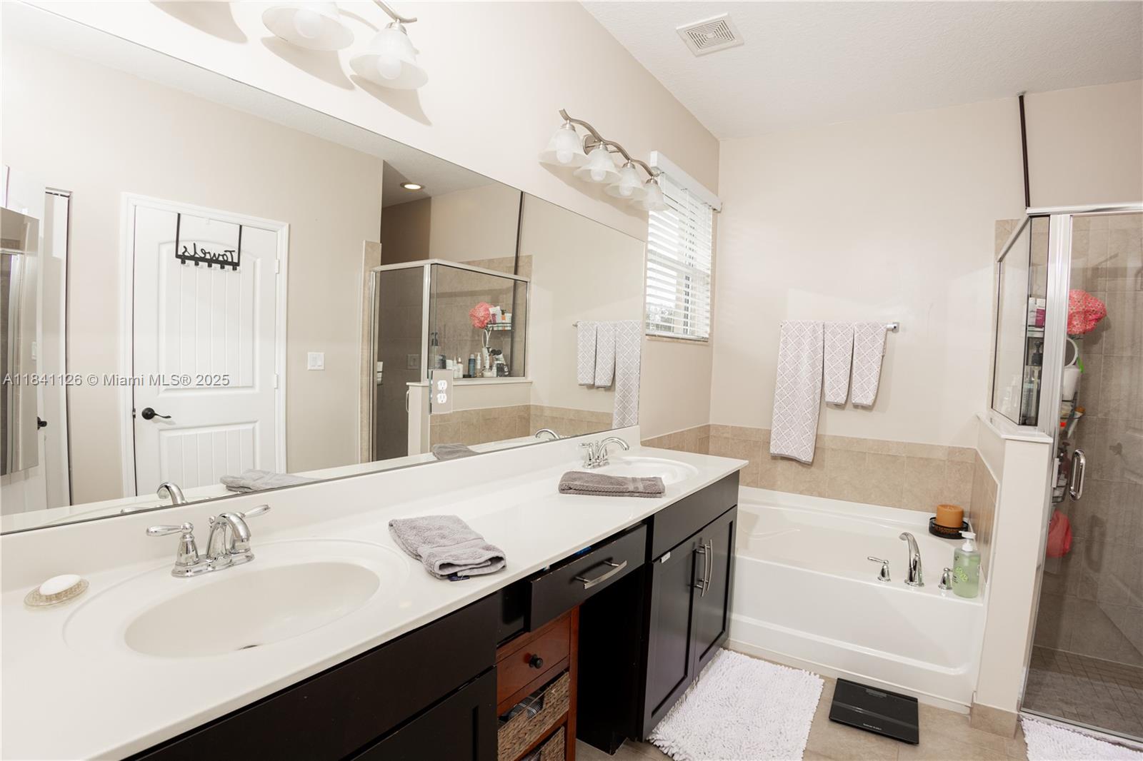 2133 NW 14th Pl, Homestead, Florida image 24