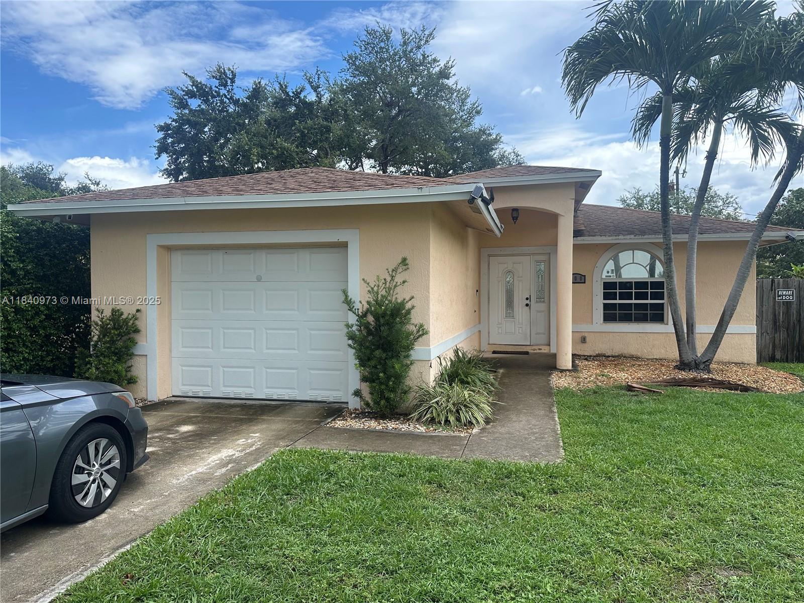 100 NW 3rd Ave, Hallandale Beach, Florida image 1