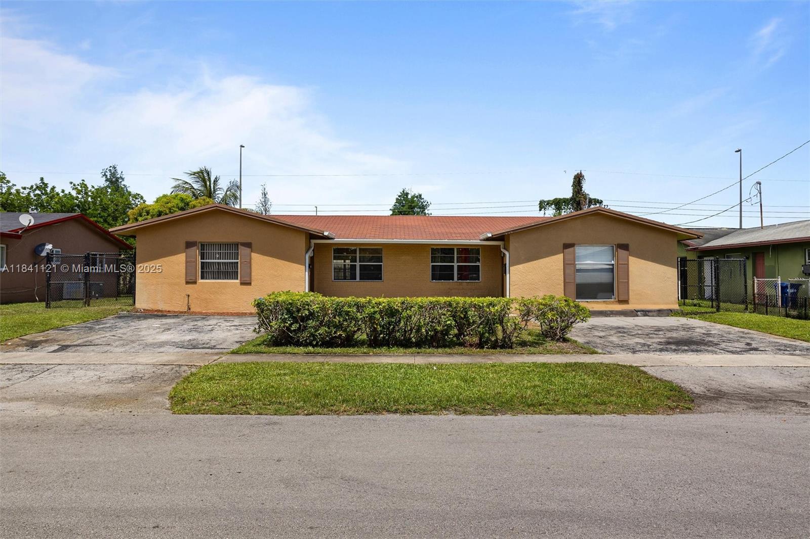 1630 NW 52nd Ave, Lauderhill, Florida image 2