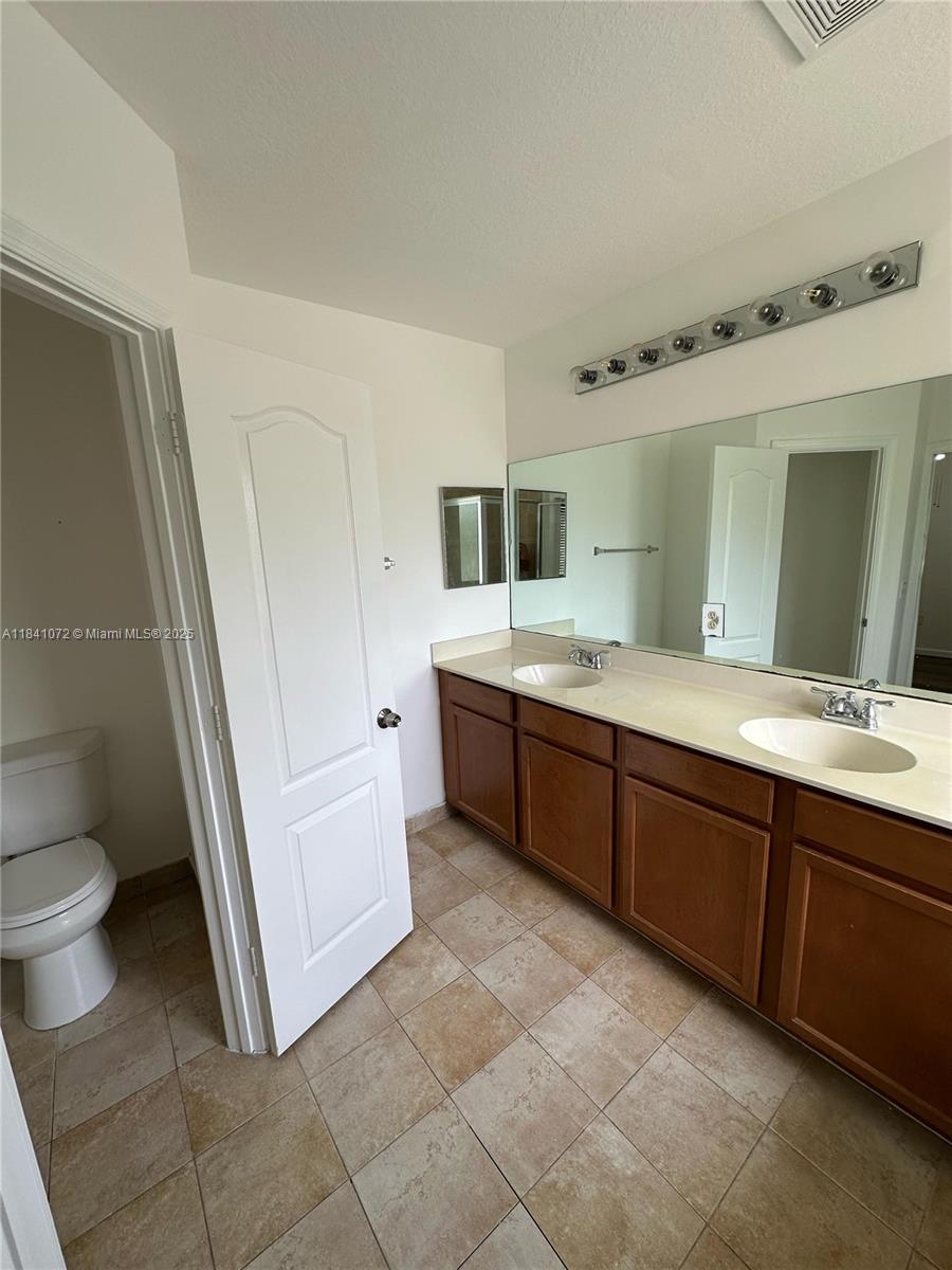 20901 NW 14th Pl #847, Miami Gardens, Florida image 24
