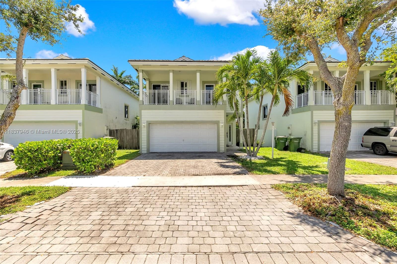 389 NE 32nd Ter, Homestead, Florida image 1