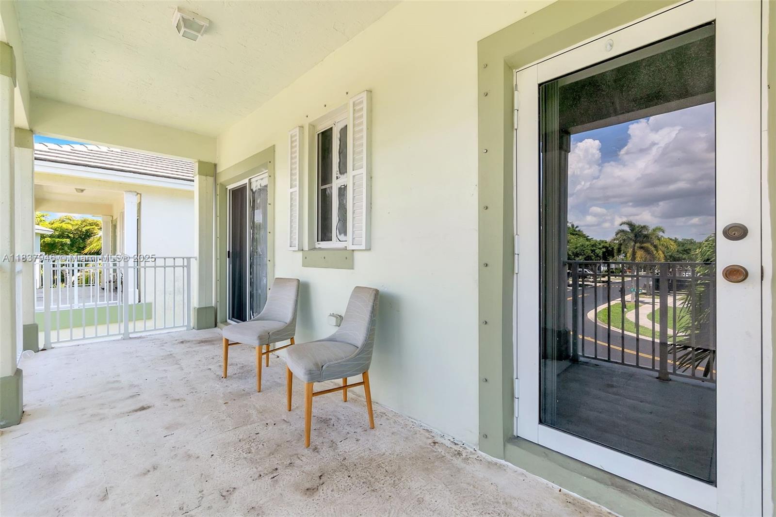 389 NE 32nd Ter, Homestead, Florida image 31