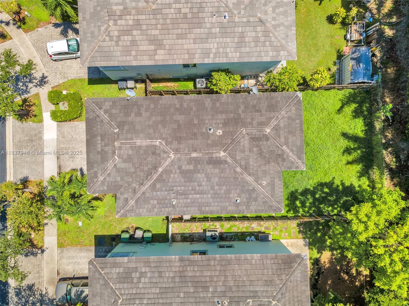 389 NE 32nd Ter, Homestead, Florida image 40