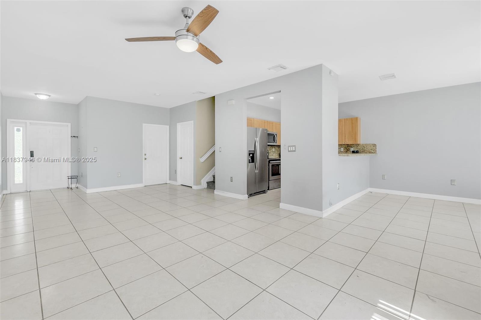 389 NE 32nd Ter, Homestead, Florida image 7