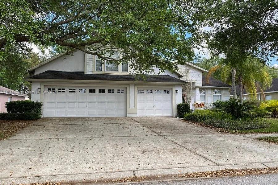 10144 Whisper Pointe Dr, Tampa, Florida image 1