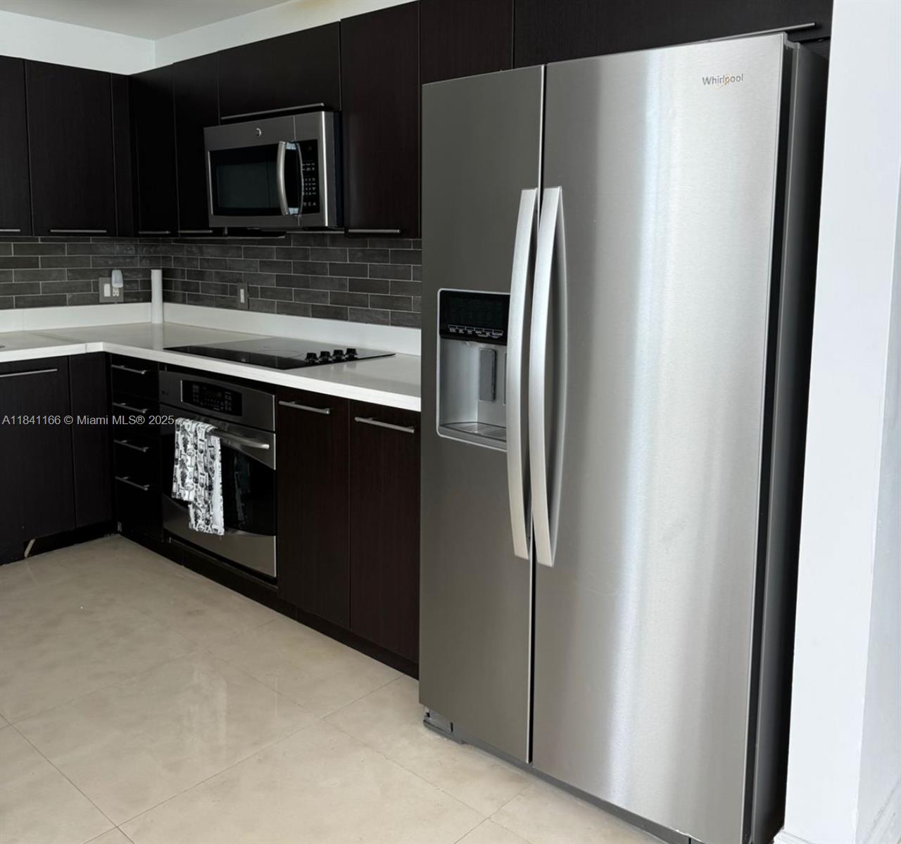 Property photo # 9