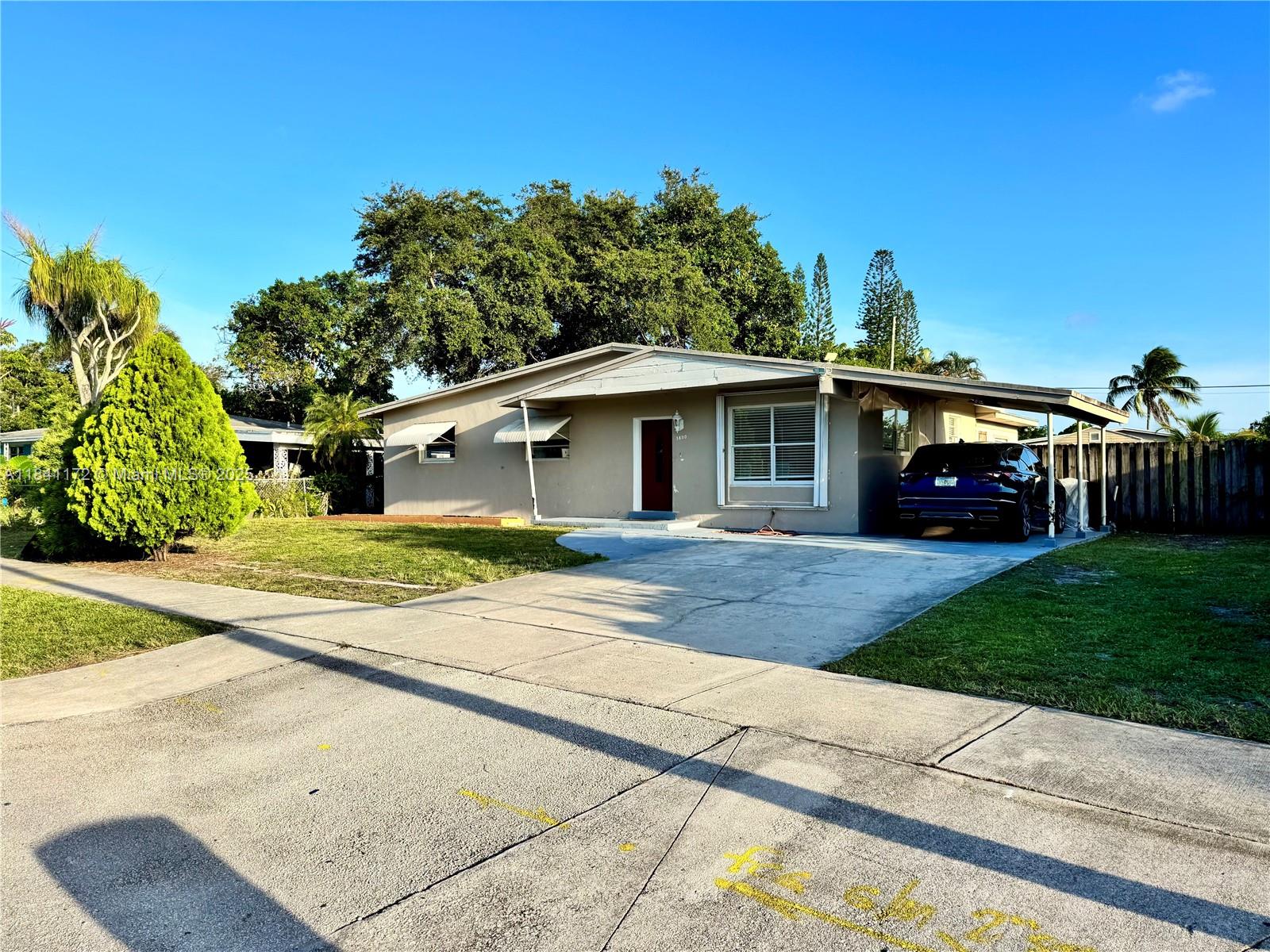 3800 SW 31st Dr, West Park, Florida image 1