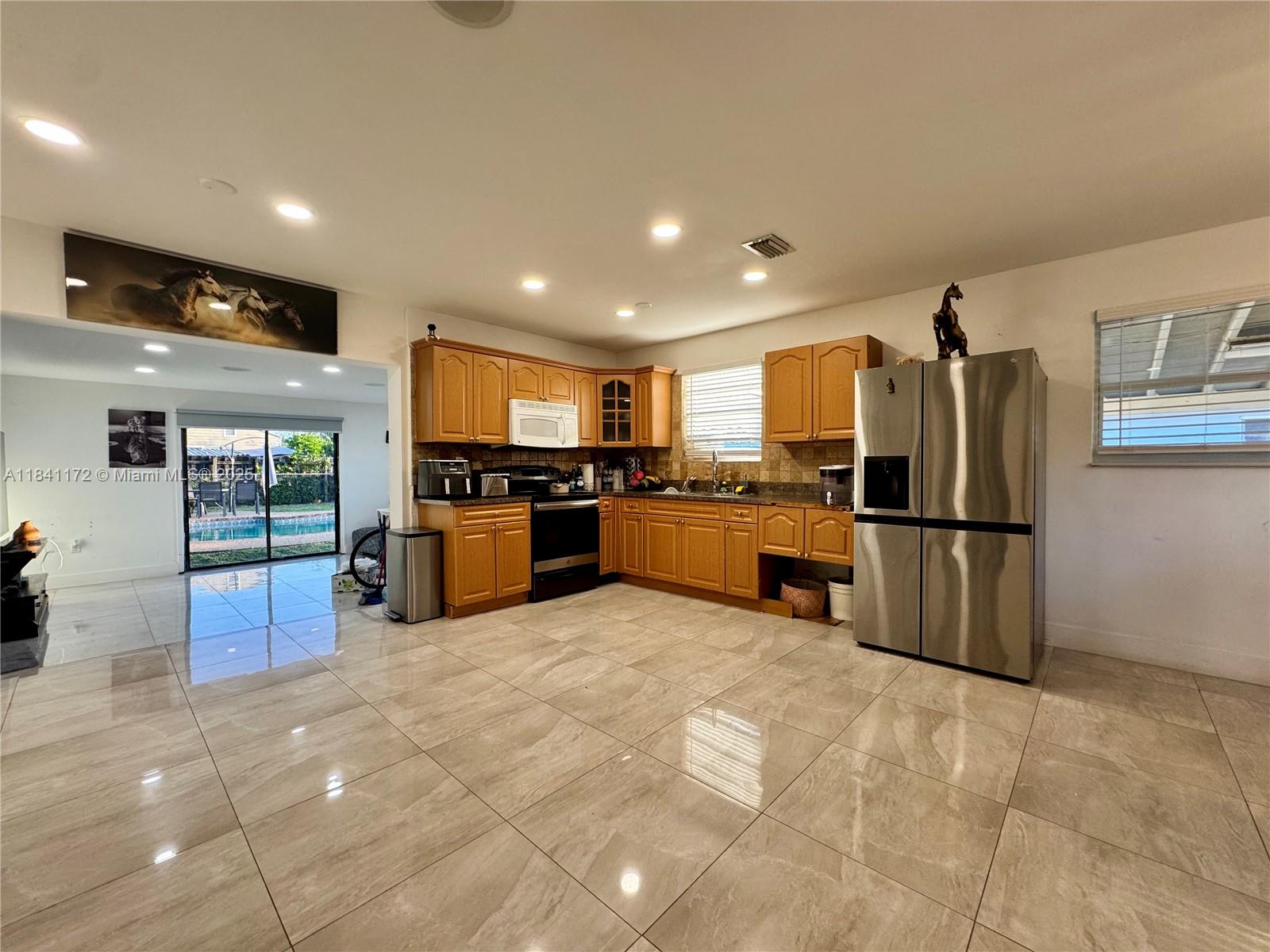 3800 SW 31st Dr, West Park, Florida image 14
