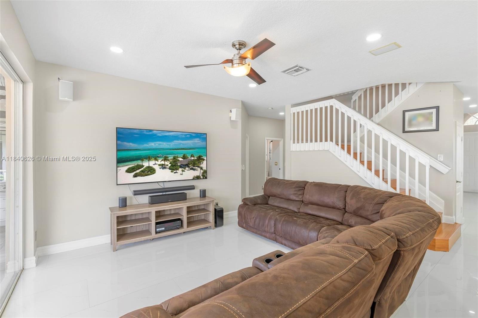19360 SW 61st St, Pembroke Pines, Florida image 20