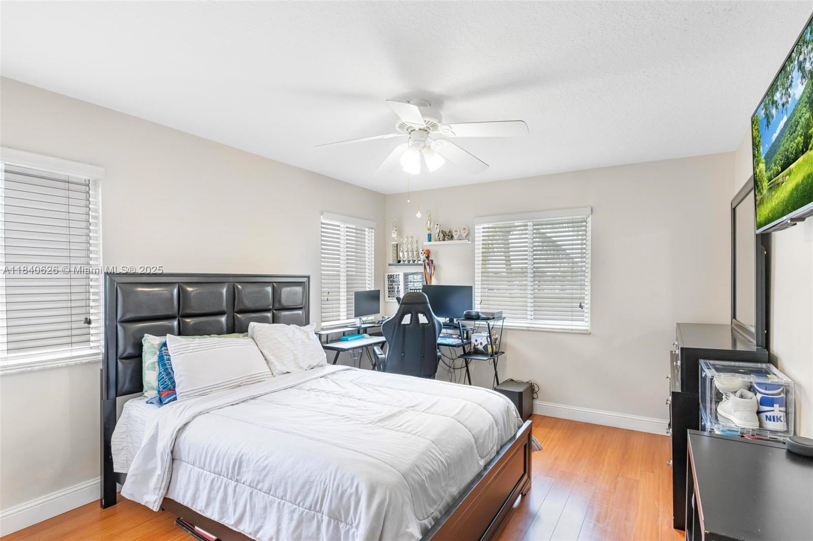 19360 SW 61st St, Pembroke Pines, Florida image 31