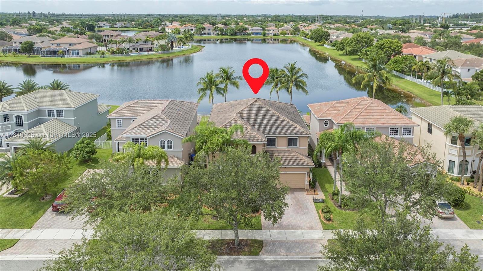 19360 SW 61st St, Pembroke Pines, Florida image 4
