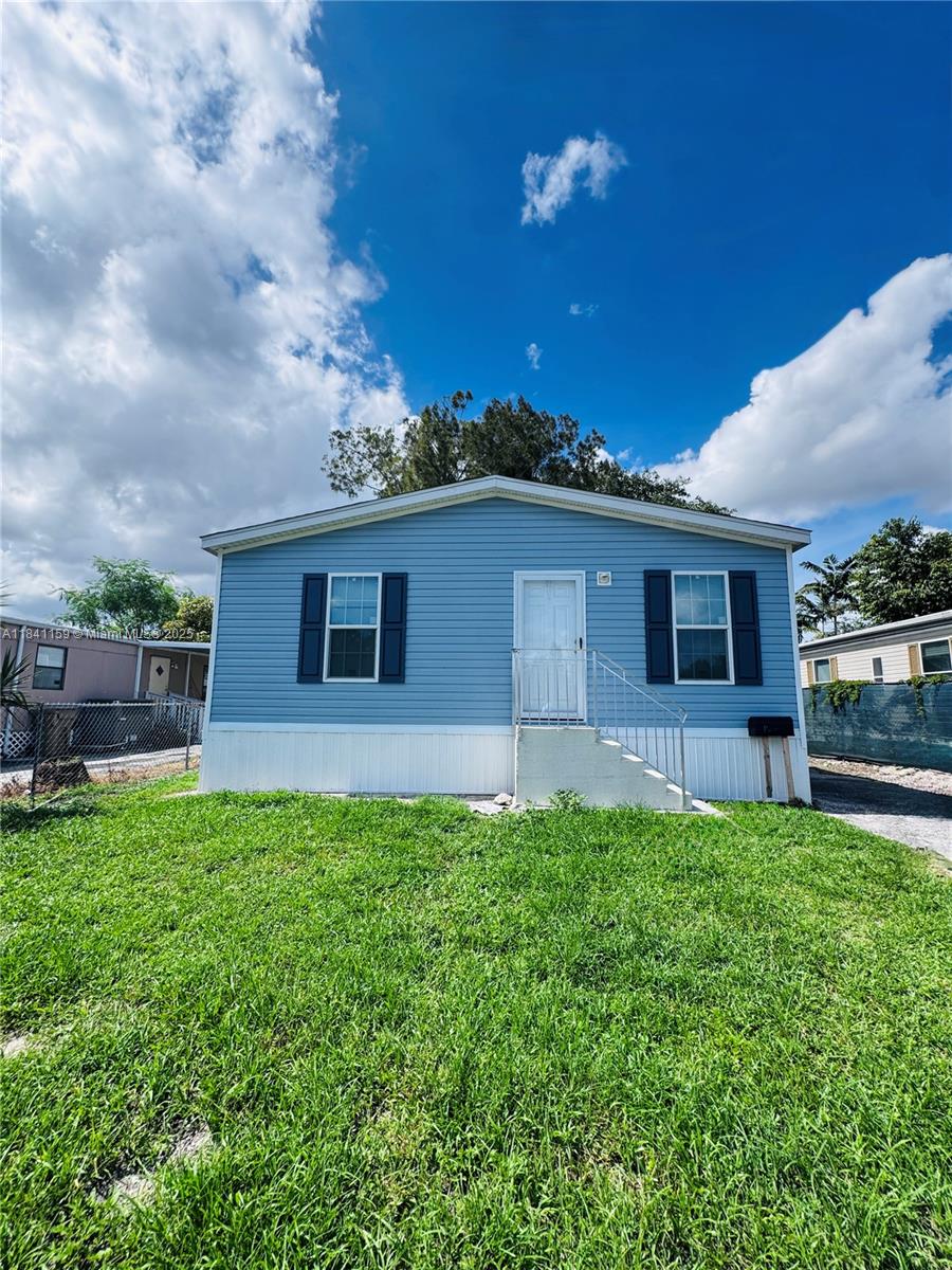 Property photo # 0