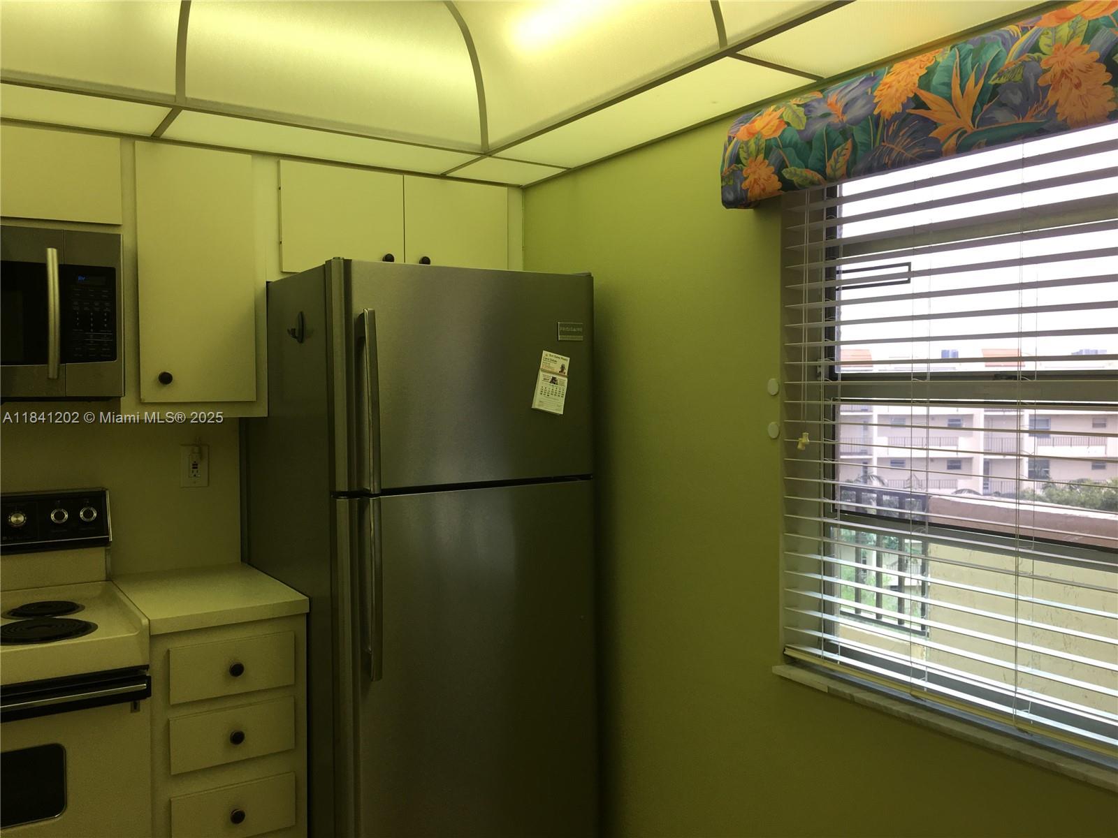 Property photo # 6