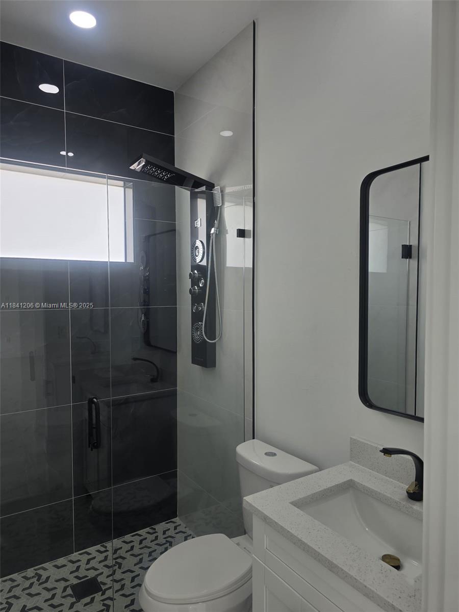 Property photo # 8