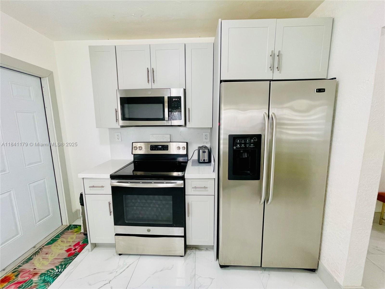 Property photo # 6