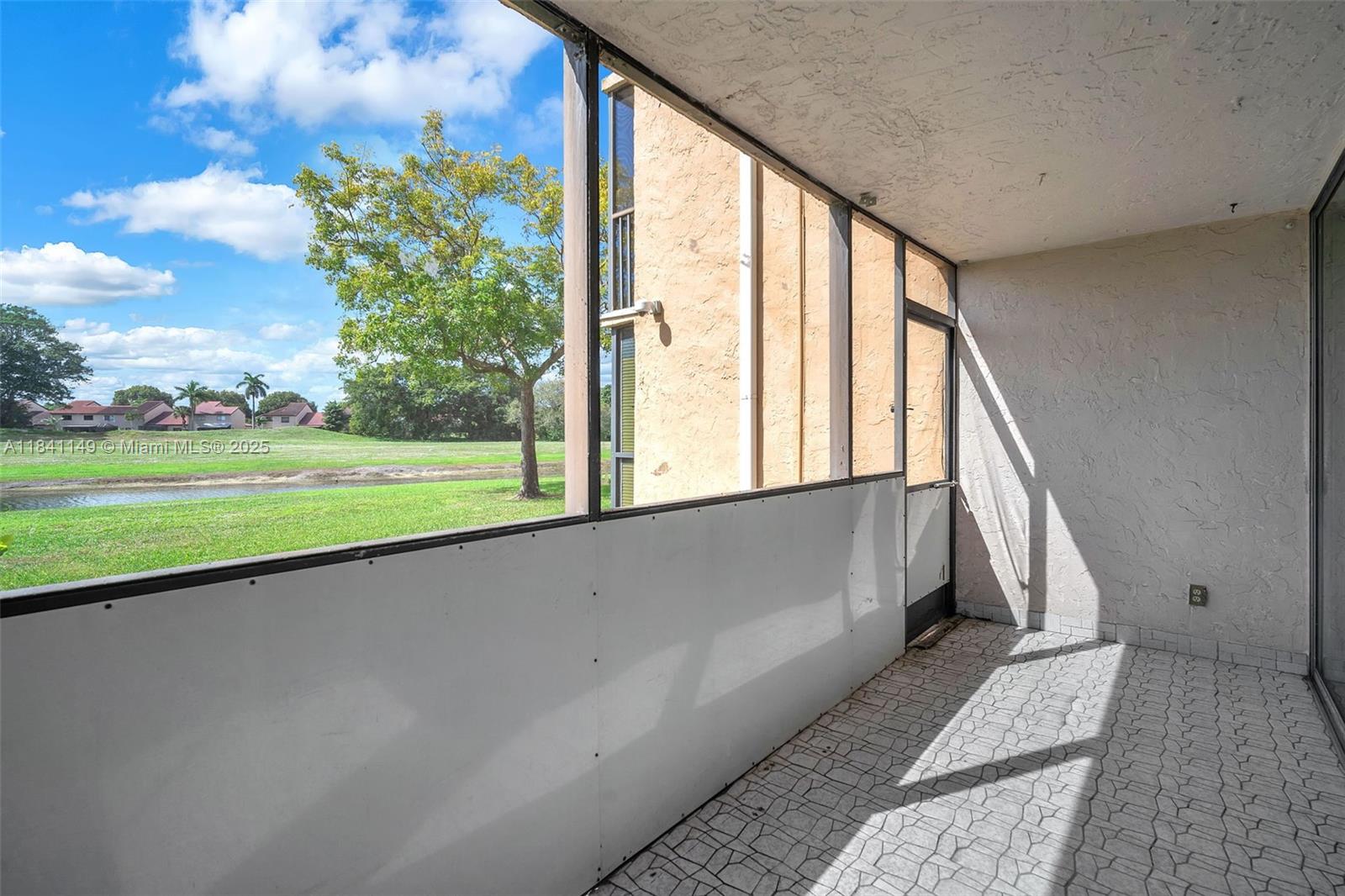 3671 Environ Blvd, Lauderhill, Florida image 27