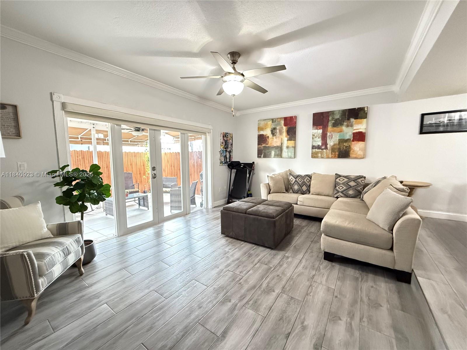 11 Olive Dr #E, Hialeah, Florida image 5