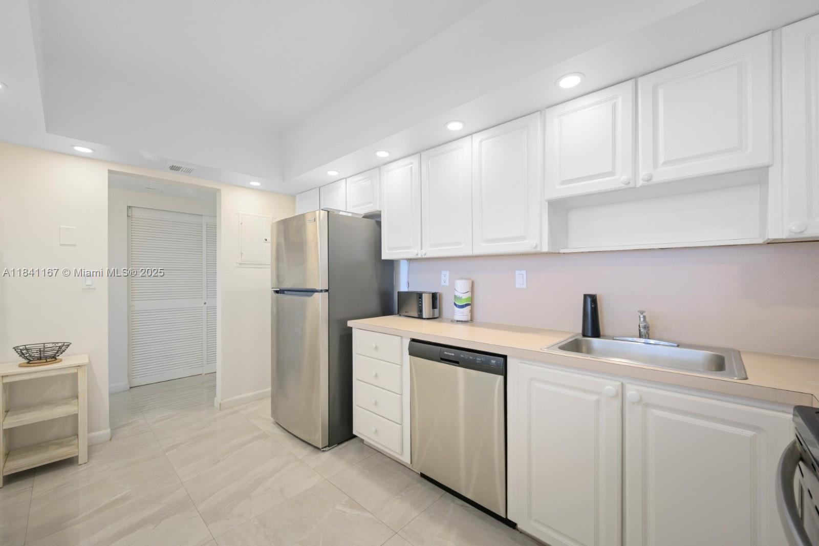 Property photo # 2