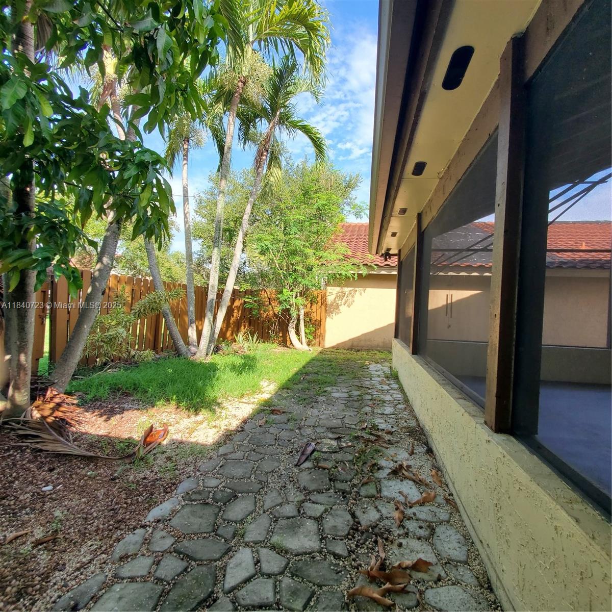 2159 Baton Rouge, Weston, Florida image 33