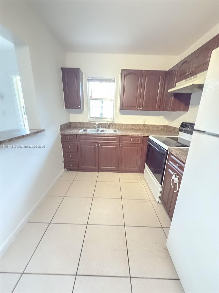 Property photo # 3