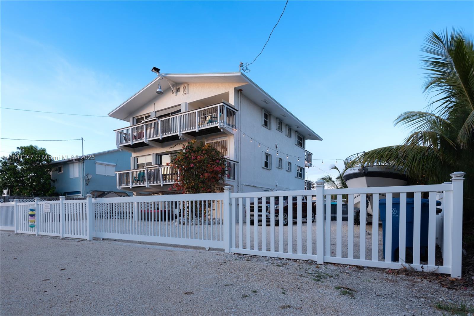 440-442 48th Street Ocean, Marathon, Florida image 2