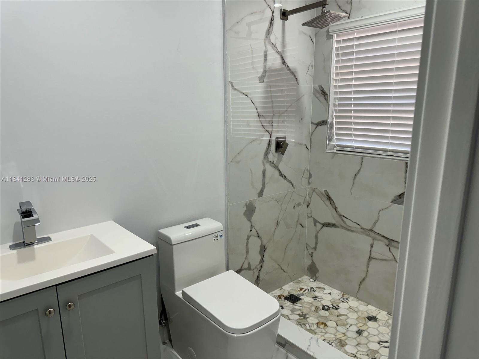 1649 NE 30th Ct, Pompano Beach, Florida image 12