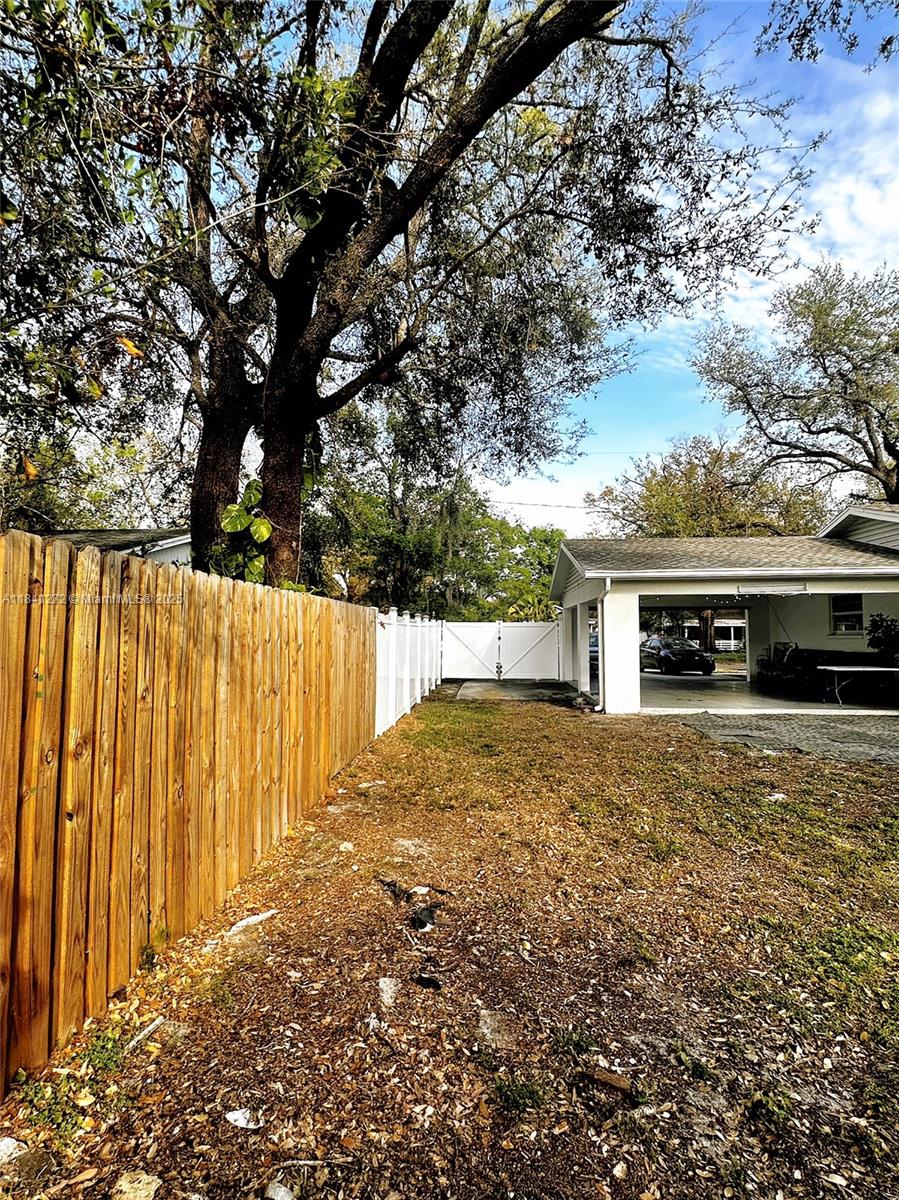 8020 N Edison, Tampa, Florida image 13