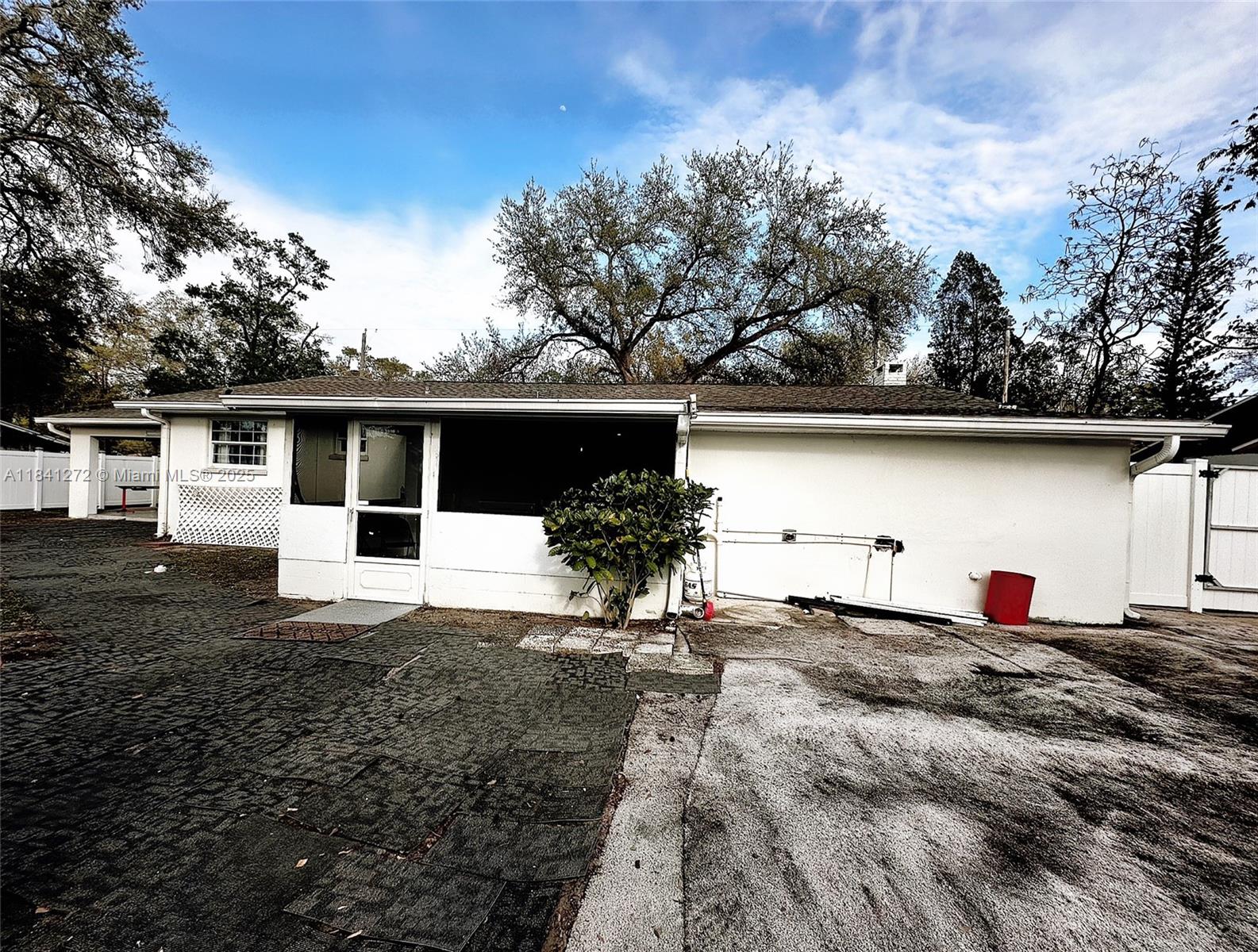 8020 N Edison, Tampa, Florida image 16