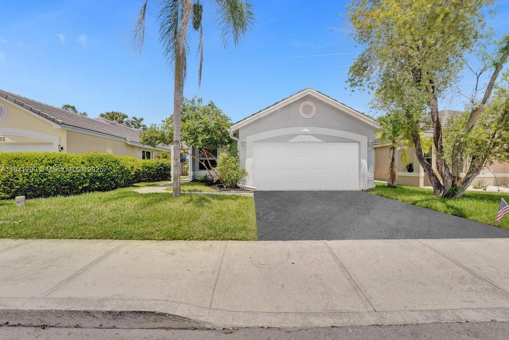 2702 Arborwood Rd, Davie, Florida image 1