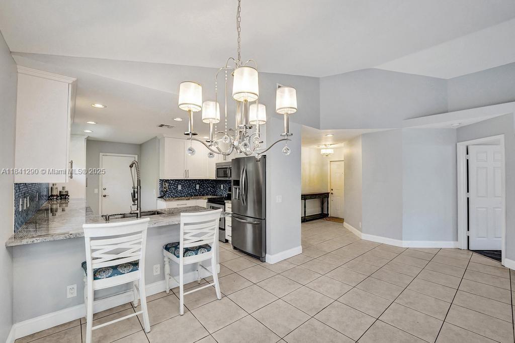 2702 Arborwood Rd, Davie, Florida image 13