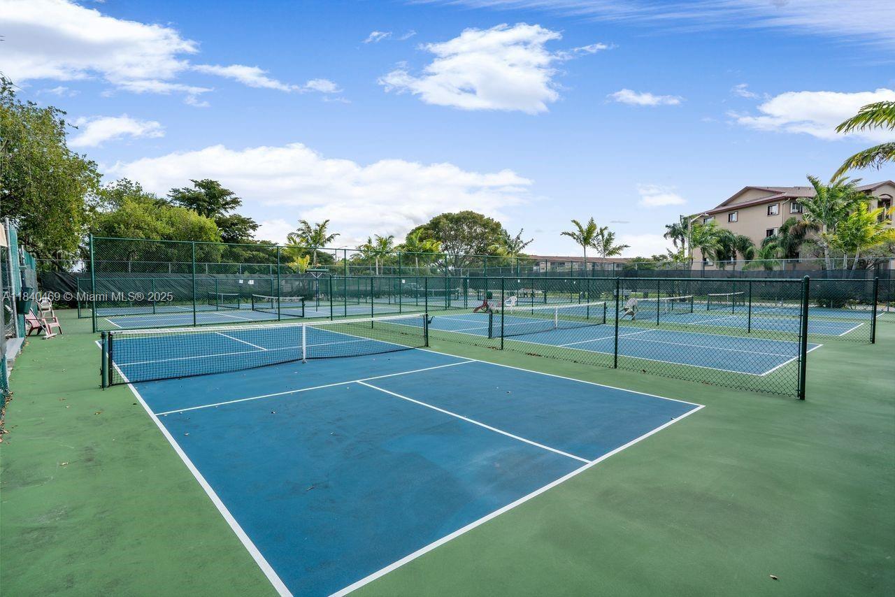 901 SW 138th Ave #411C, Pembroke Pines, Florida image 29