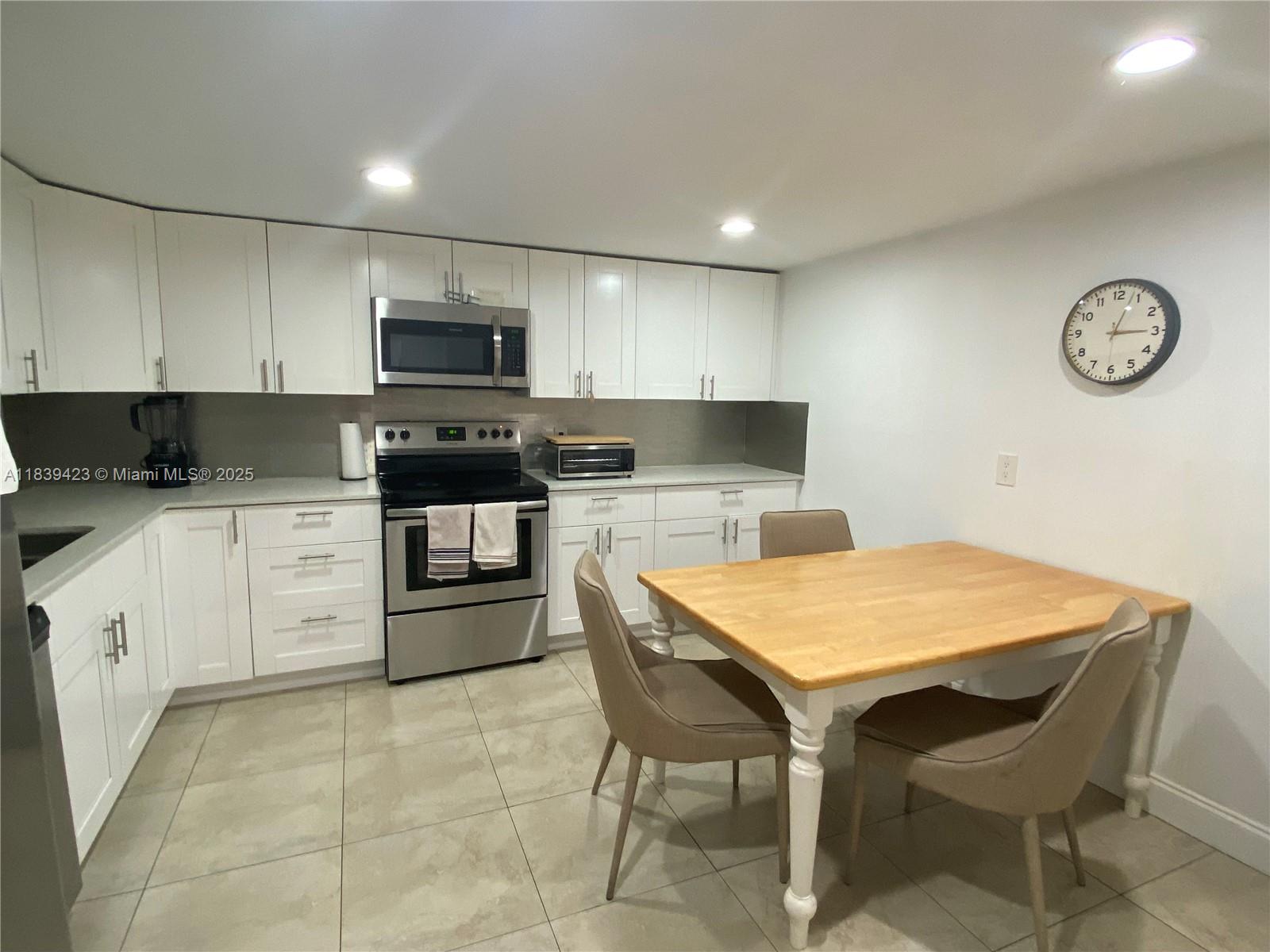 Property photo # 8