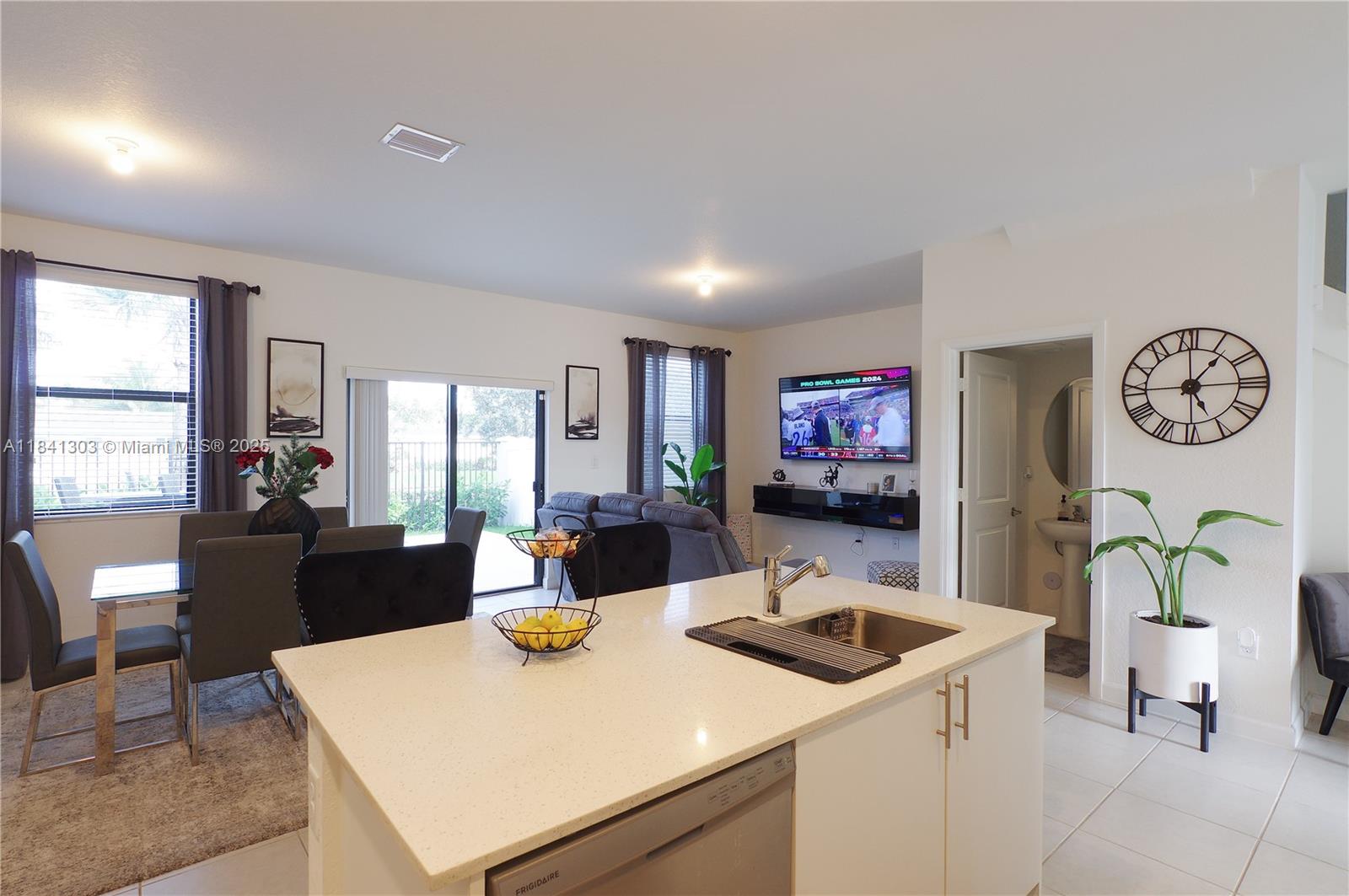 20441 NW 4th Ct, Miami Gardens, Florida image 6