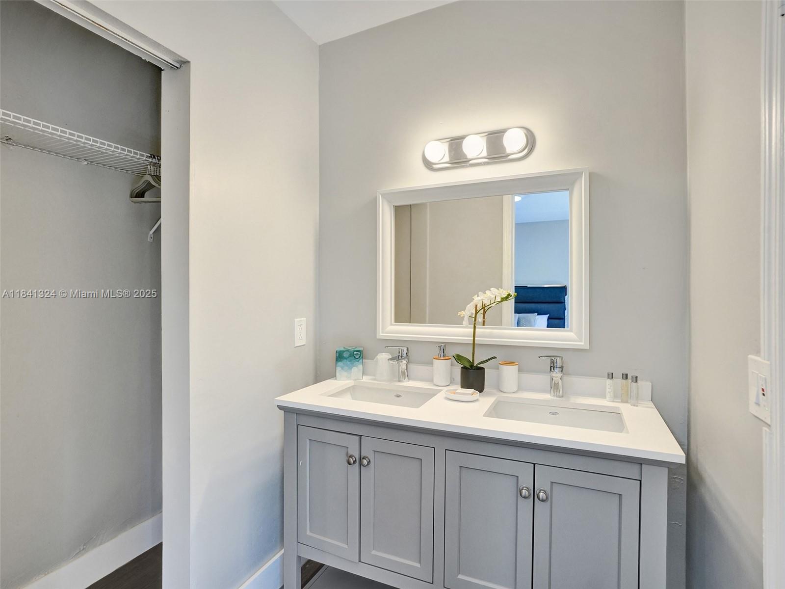3204-3208 NE 9th St, Pompano Beach, Florida image 7