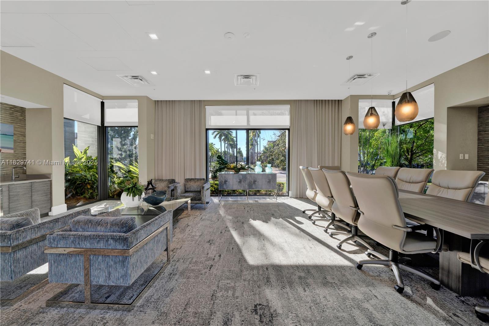 4413 NW 83rd Path, Doral, Florida image 28