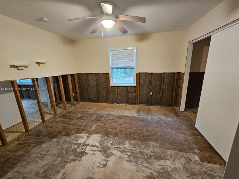 Residential, Crystal River, Florida image 23