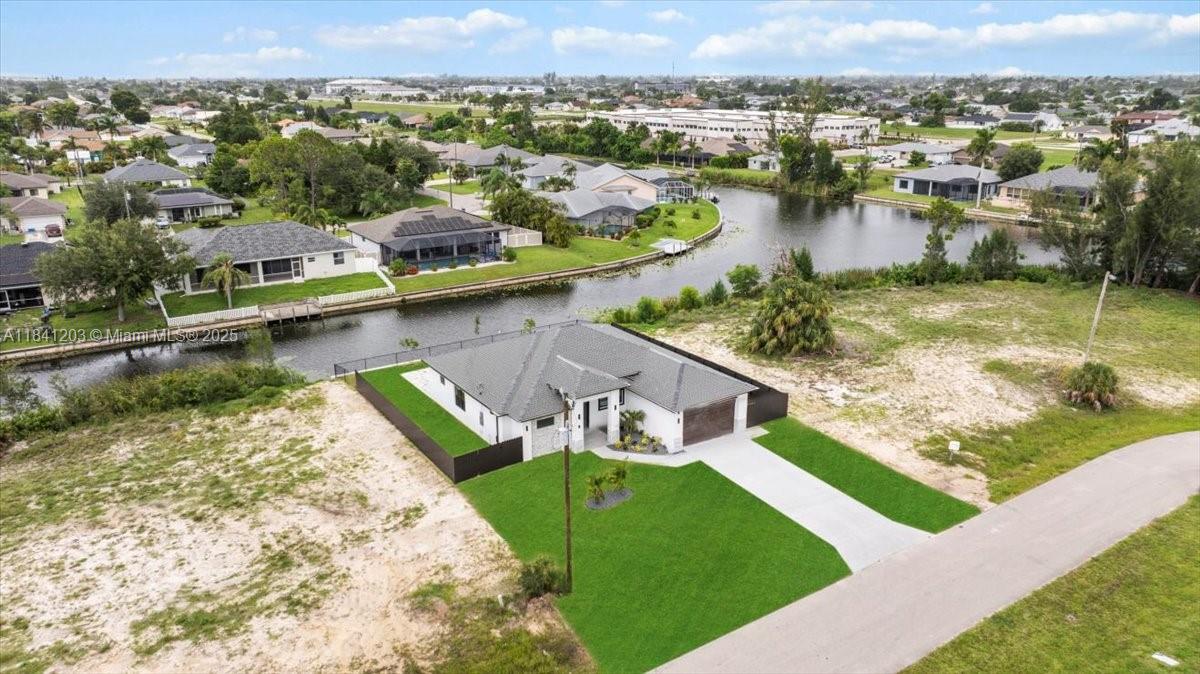 1425 Sw 11th Ct, Cape Coral, Florida image 14
