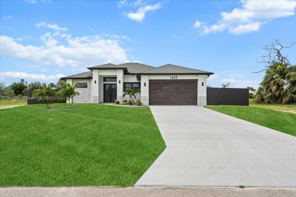 1425 Sw 11th Ct, Cape Coral, Florida image 2