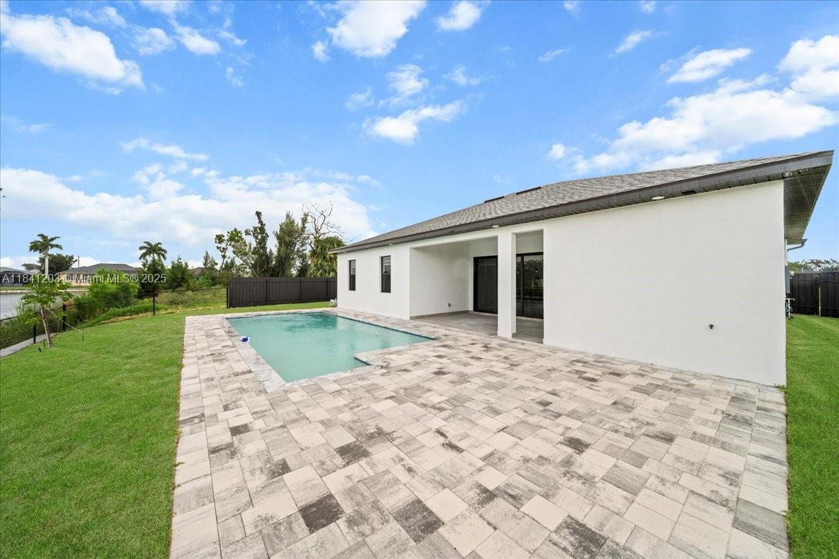 1425 Sw 11th Ct, Cape Coral, Florida image 22
