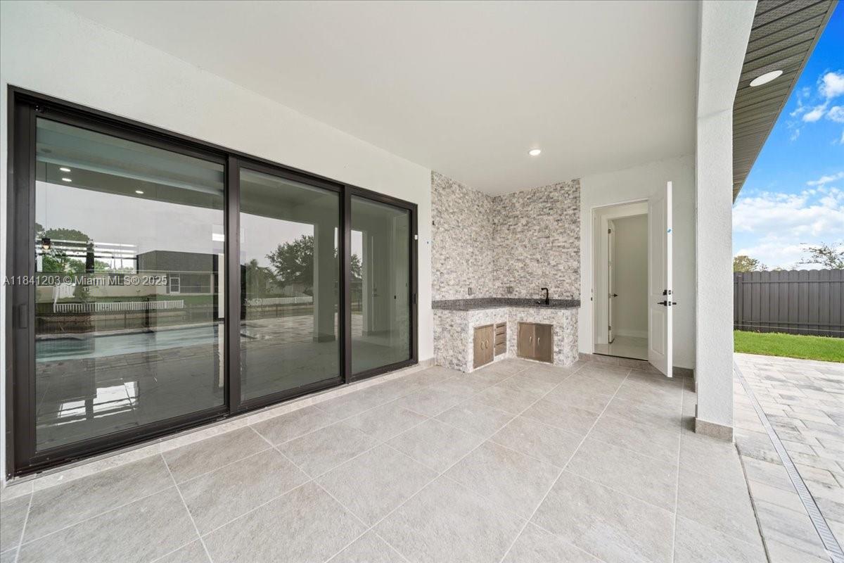 1425 Sw 11th Ct, Cape Coral, Florida image 28