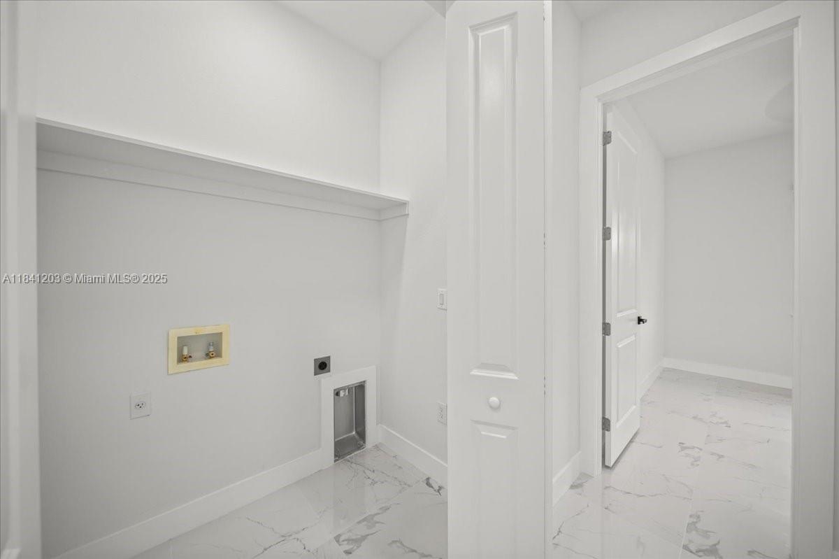 1425 Sw 11th Ct, Cape Coral, Florida image 35