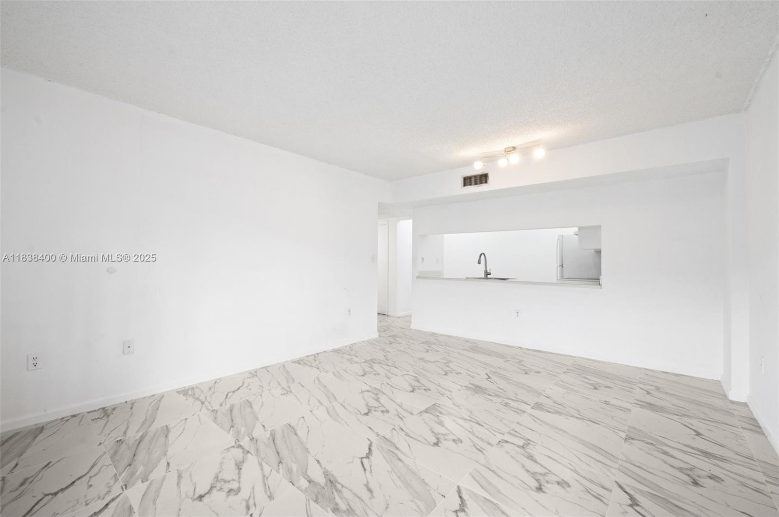 6395 W 27th Ct #104, Hialeah, Florida image 14