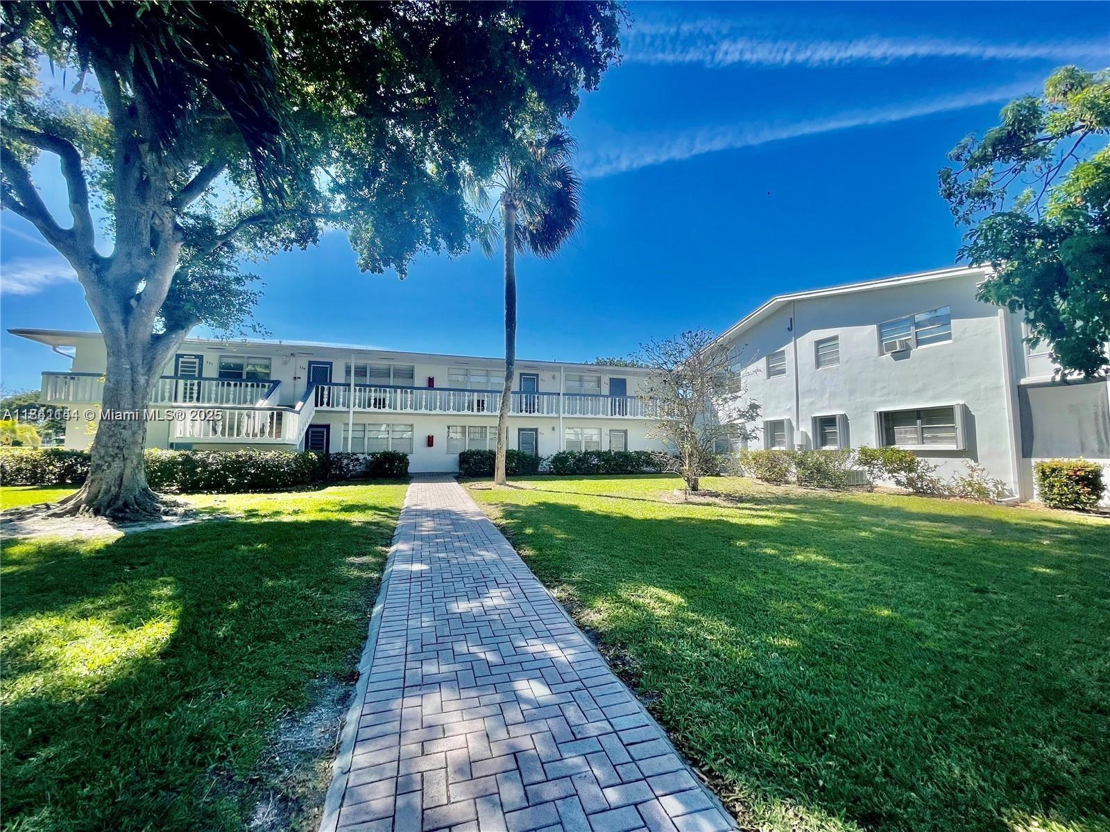 337 Durham J #337, Deerfield Beach, Florida image 1