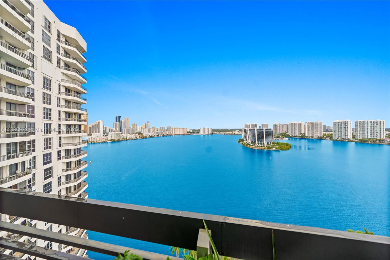 19101 NE 36th Ct #2405, Aventura, Florida image 12