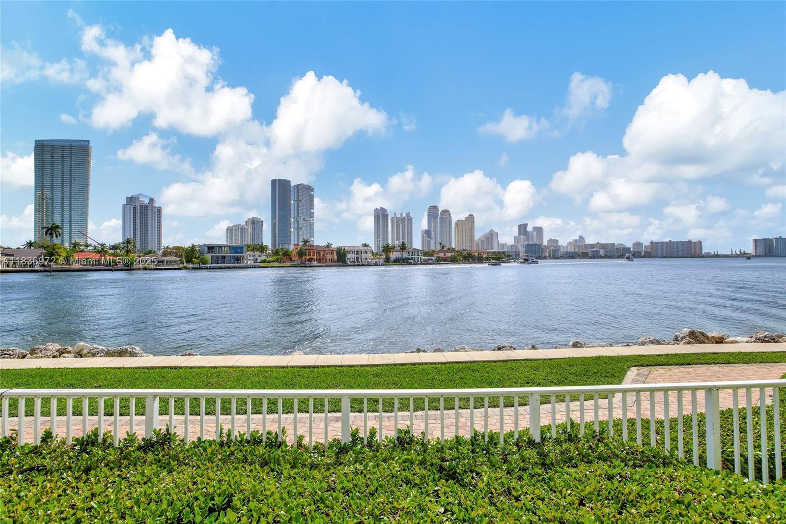19101 NE 36th Ct #2405, Aventura, Florida image 33