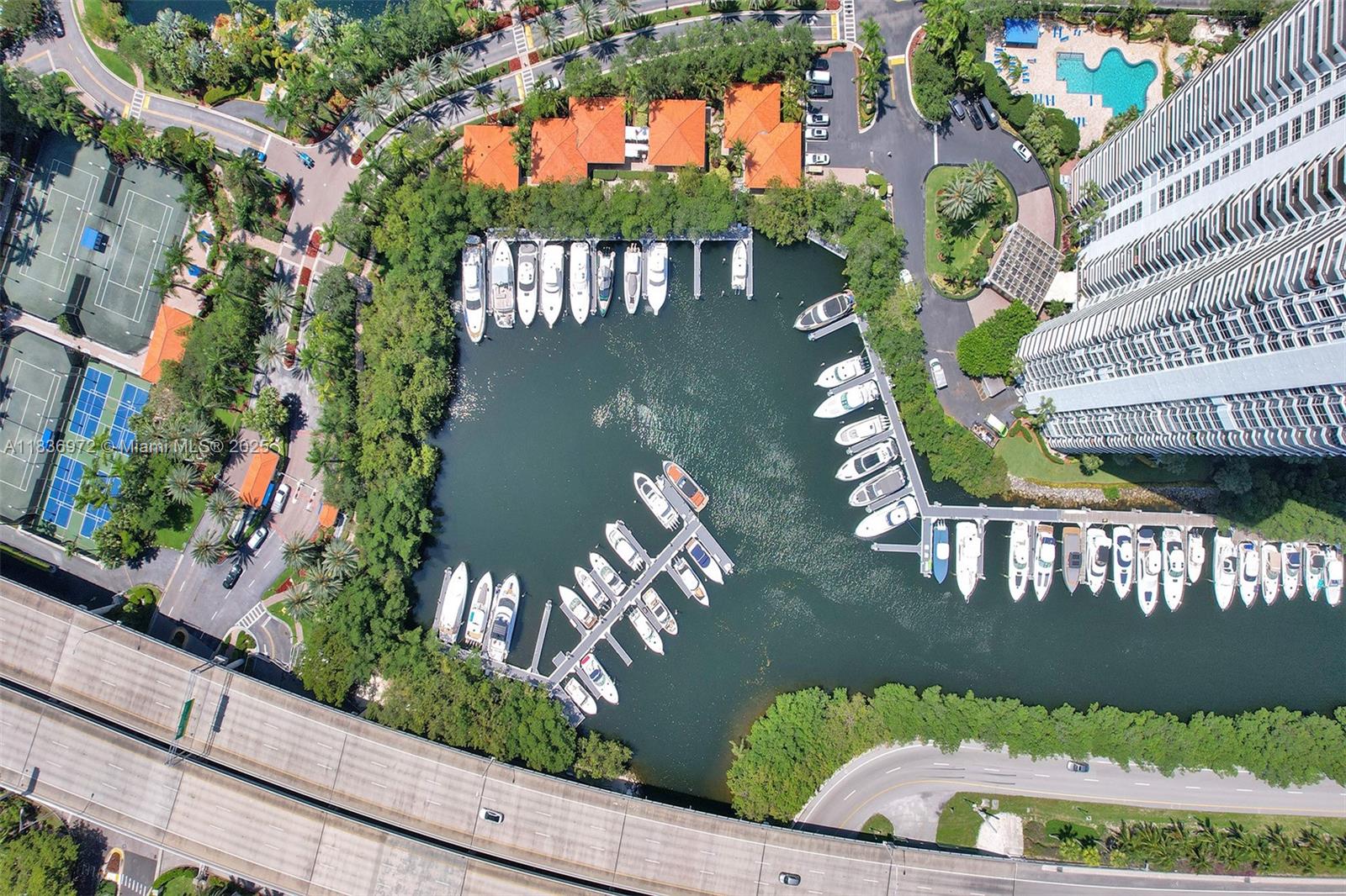 19101 NE 36th Ct #2405, Aventura, Florida image 38